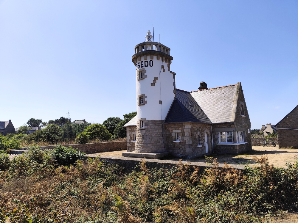 phare rosedo brehat