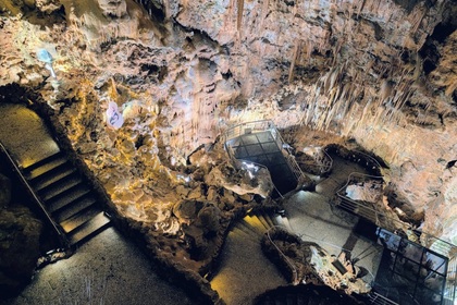 grottes mira de aire portugal